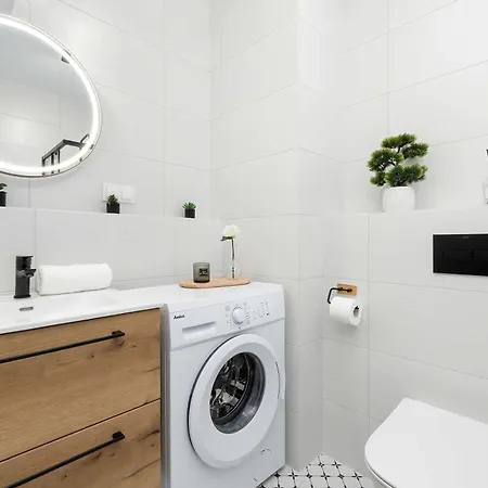 Апартаменты Przytulny Z Balkonem W Centrum Chorzowa By Renters